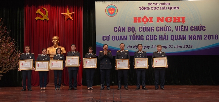 nganh hai quan giu vung ky luat ky cuong hoan thanh nhiem vu duoc giao