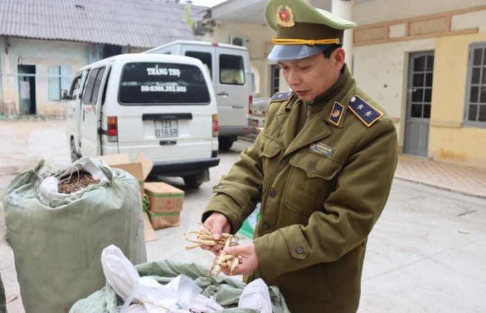 Thuốc bắc, thực phẩm, hàng may mặc lậu ồ ạt tràn vào nội địa