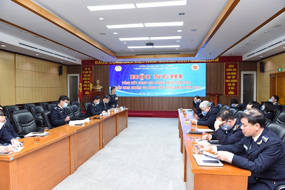 Quang cảnh hội nghị. Ảnh: Văn Tá