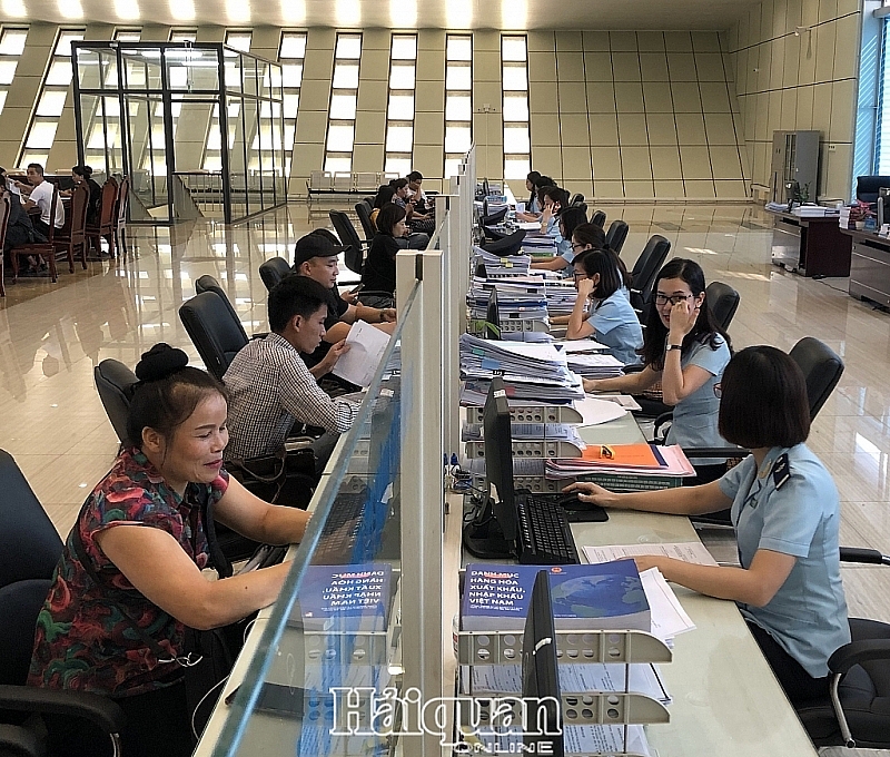 Hải quan Lạng Sơn: Cùng DN XK nông sản ổn định kinh doanh sản xuất