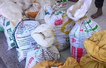 Bắt cặp vợ chồng vận chuyển 625 kg thuốc nổ