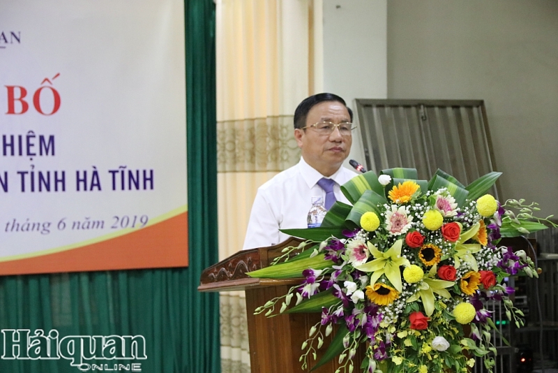 ong nguyen hong linh giu chuc vu cuc truong cuc hai quan ha tinh