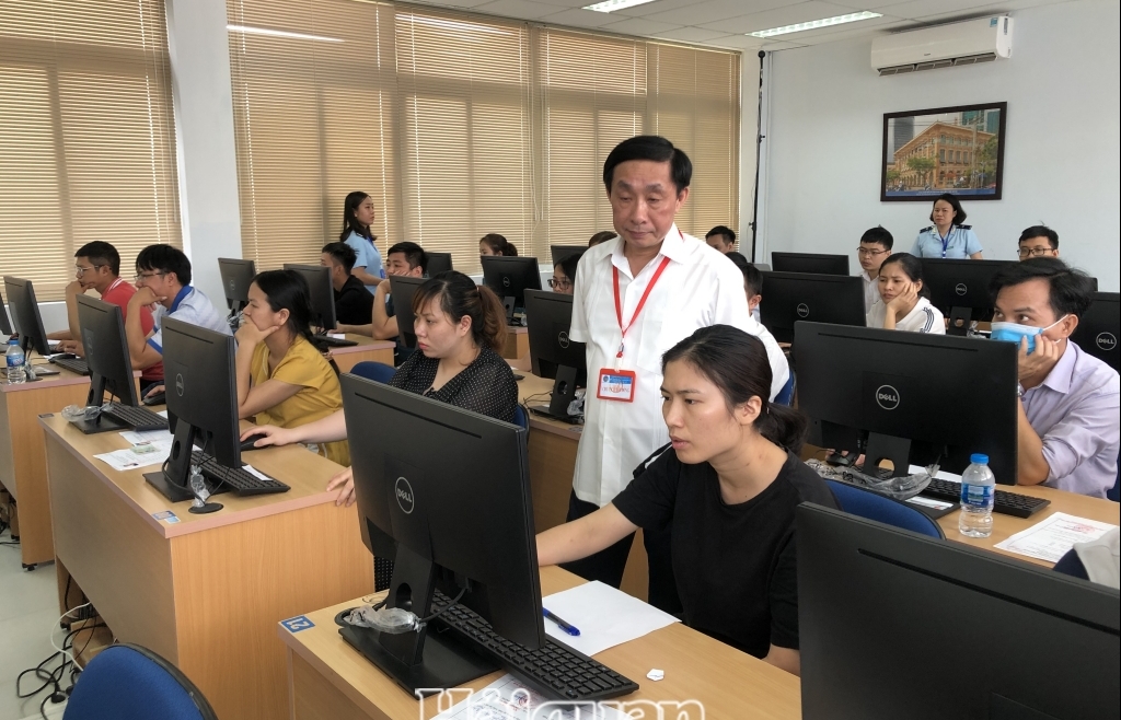Đẩy mạnh xây dựng chương trình, bài giảng đào tạo trực tuyến