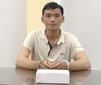 Nghệ An: Bắt đối tượng vận chuyển 2.000 viên hồng phiến