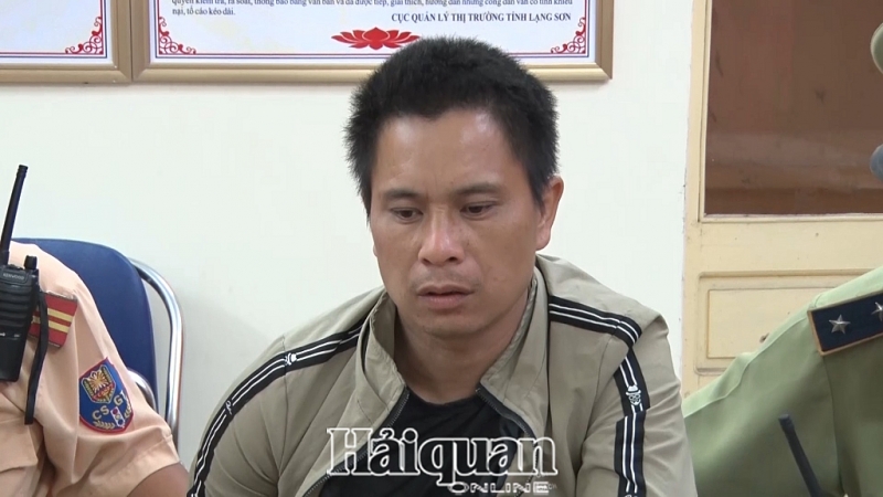 lang son bat 2 doi tuong van chuyen 35 banh heroin