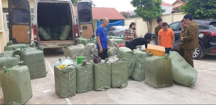 Buộc nộp lại số tiền thu lợi bất hợp pháp từ phát hành hóa đơn trái quy định