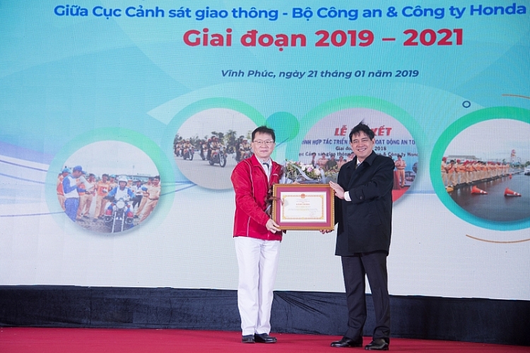 honda viet nam no luc trien khai cac hoat dong ve an toan giao thong