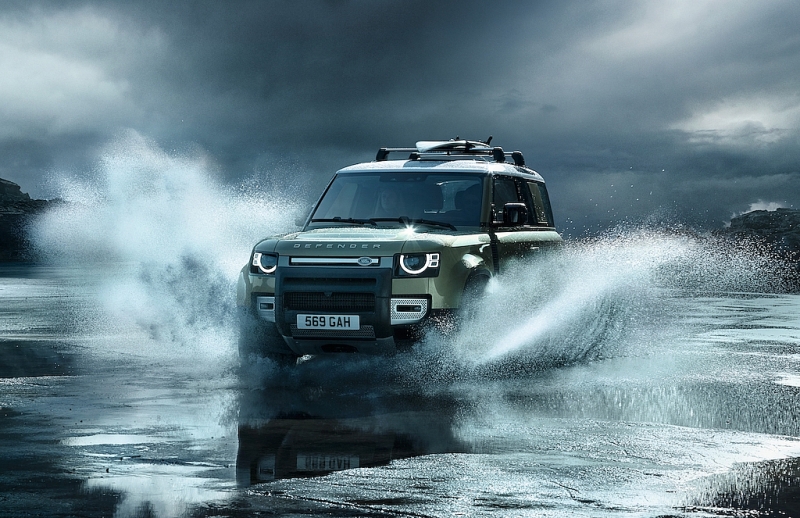 land rover defender moi gia tu 37 ty dong