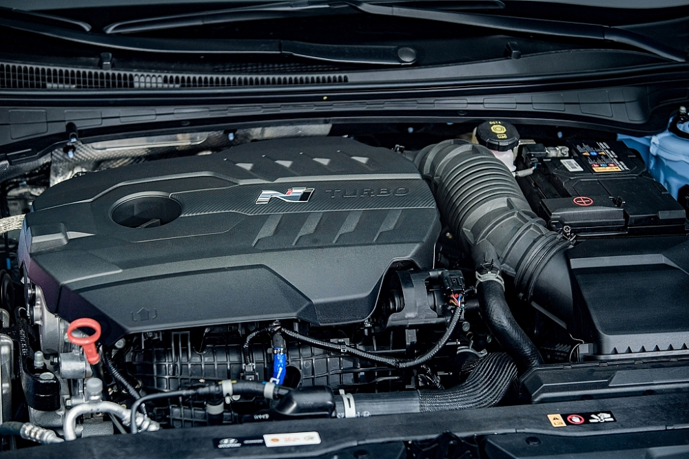 Hyundai Thành Công mang “xe đua đường phố” Elantra N cho khách trải nghiệm