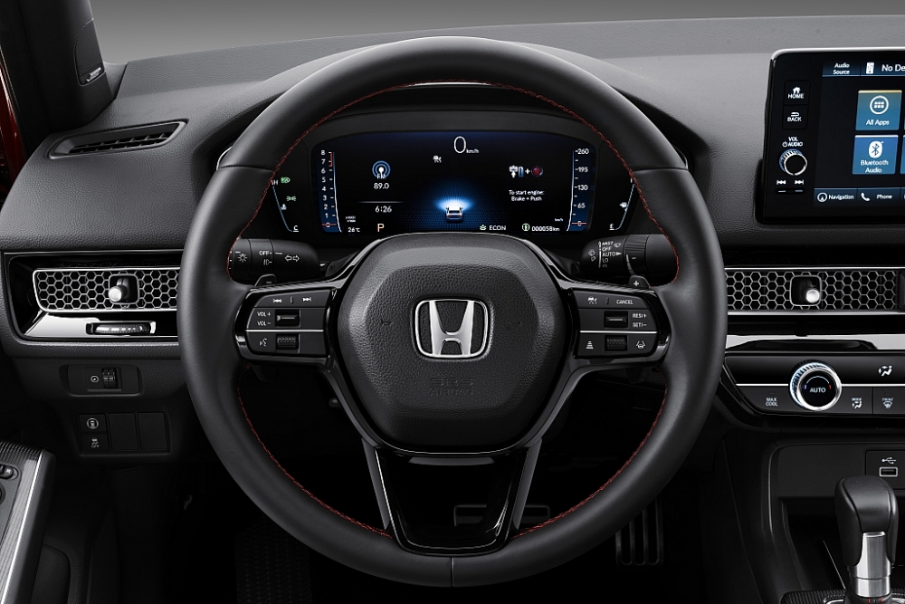 Ra mắt tại Việt Nam, Honda Civic 2022 khuấy động phân khúc sedan hạng C bằng giá bán