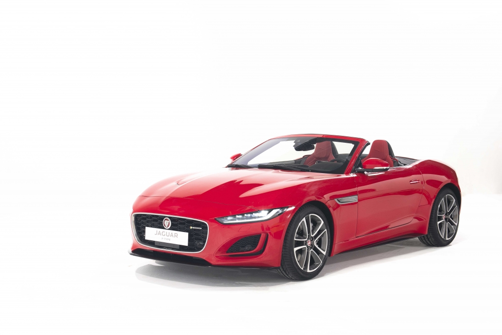 Ra mắt tại thị trường Việt Nam, Jaguar F-Type có giá từ 5,65 tỷ đồng