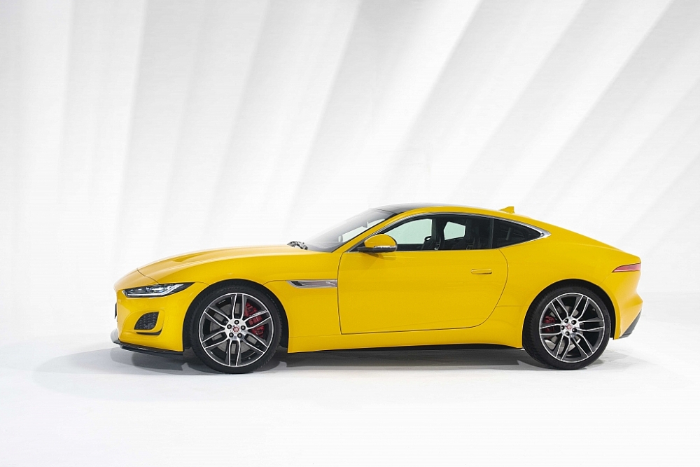 Ra mắt tại thị trường Việt Nam, Jaguar F-Type có giá từ 5,65 tỷ đồng