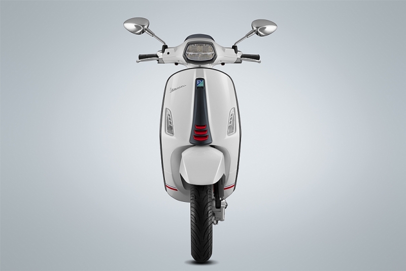 Phiên bản đặc biệt Vespa Sprint Carbon 2019 chính thức xuất hiện phien ban dac biet vespa sprint carbon 2019 chinh thuc xuat hien