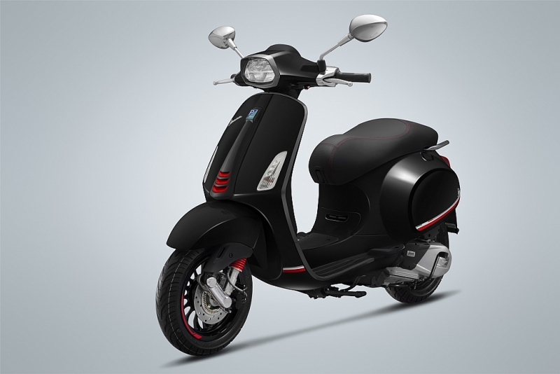 Phiên bản đặc biệt Vespa Sprint Carbon 2019 chính thức xuất hiện phien ban dac biet vespa sprint carbon 2019 chinh thuc xuat hien