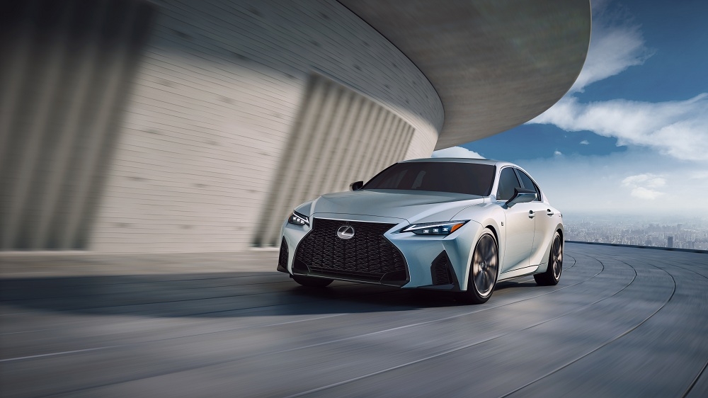 lexus is 2021 ra mat tren toan cau