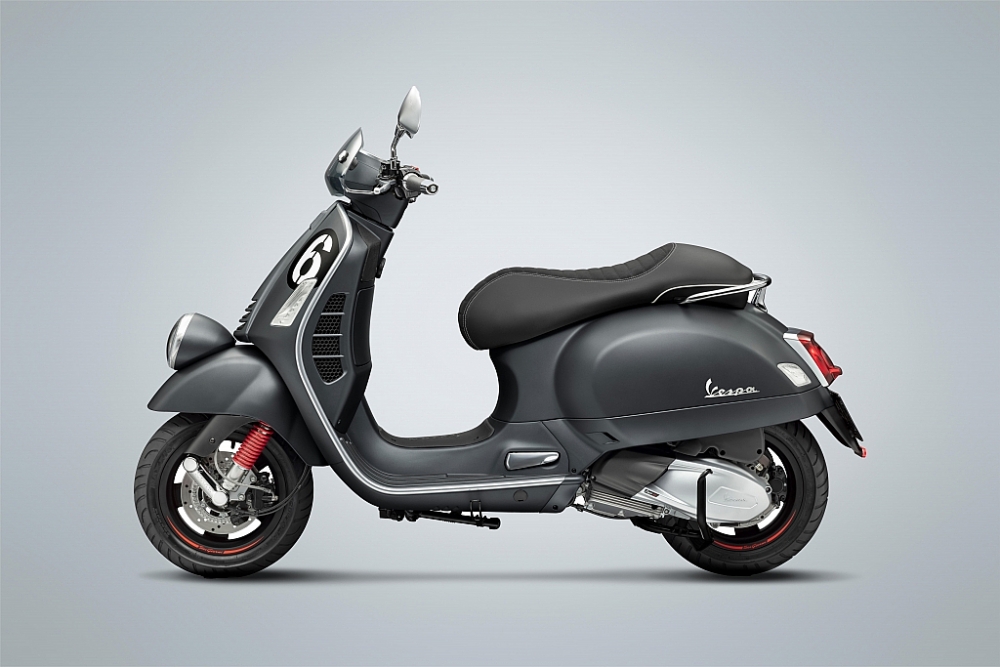 vespa sei giorni ii so huu mot huyen thoai voi 139 trieu