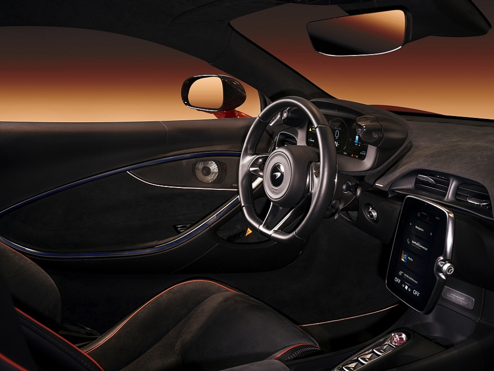 Khởi điểm từ 14,69 tỷ đồng, McLaren Artura đã “chốt” 4 đơn đặt tại Việt Nam