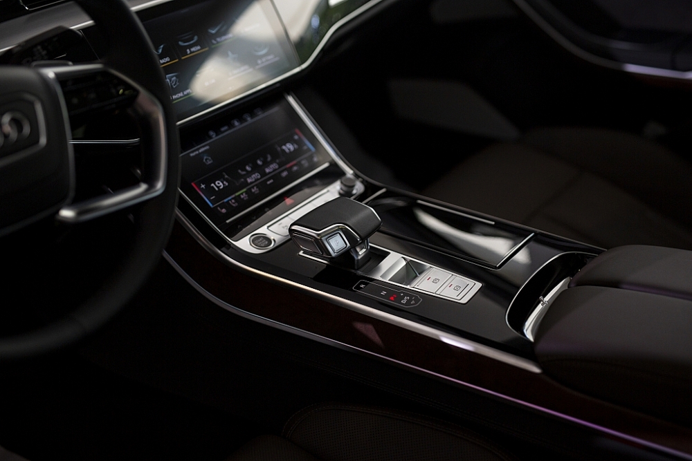 Audi A8L- Sự trở lại rực rỡ ấn tượng