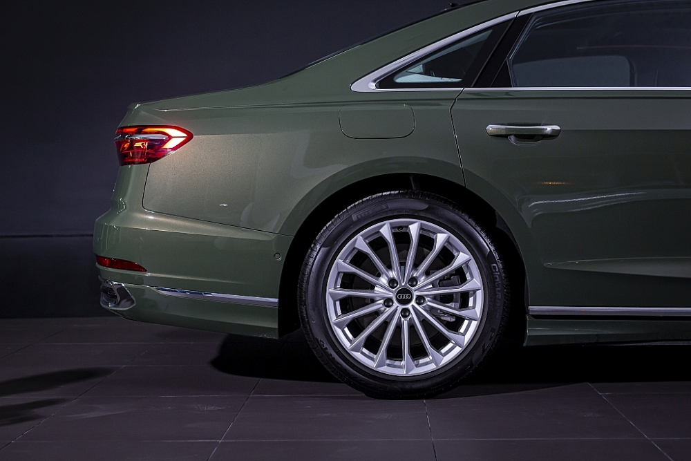 Audi A8L- Sự trở lại rực rỡ ấn tượng