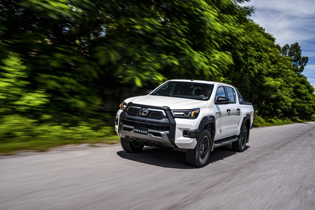 2915 ngoyi thyt hilux 2020 4