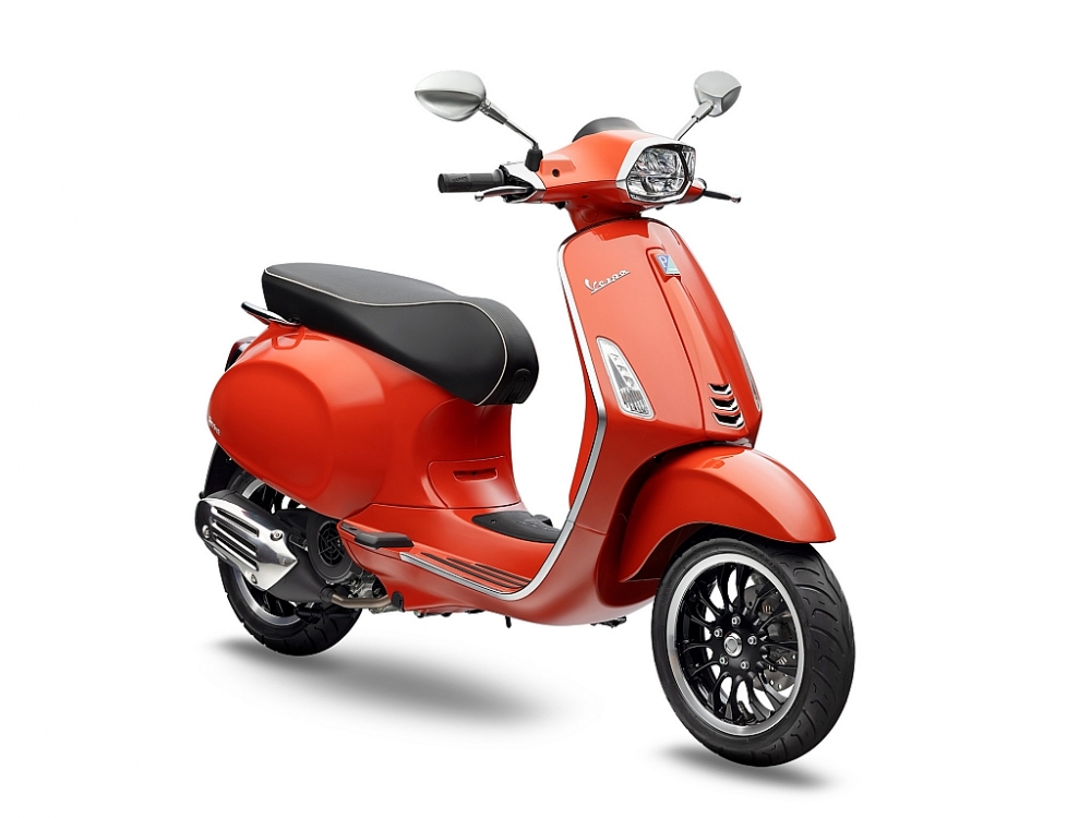 PIAGGIO Việt Nam khuyến mại lớn trong tháng 8 cho Piaggio và  Vespa