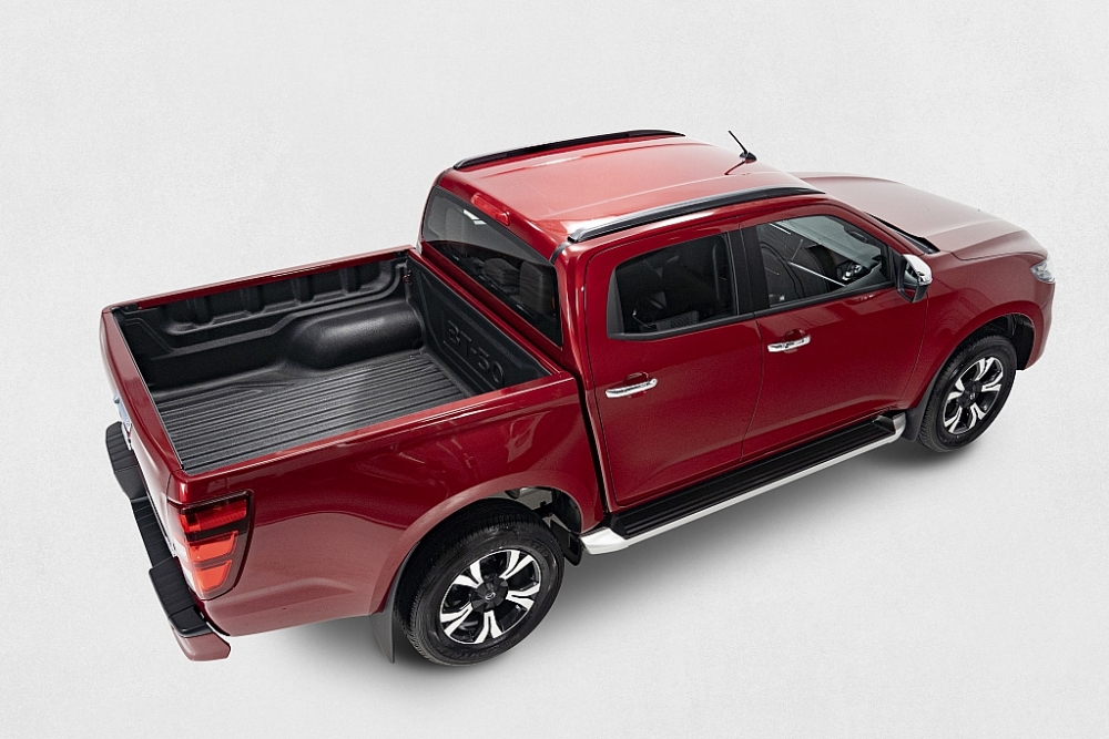 Có giá từ 659 triệu đồng AllNew Mazda BT-50 chính thức có mặt tại Việt Nam