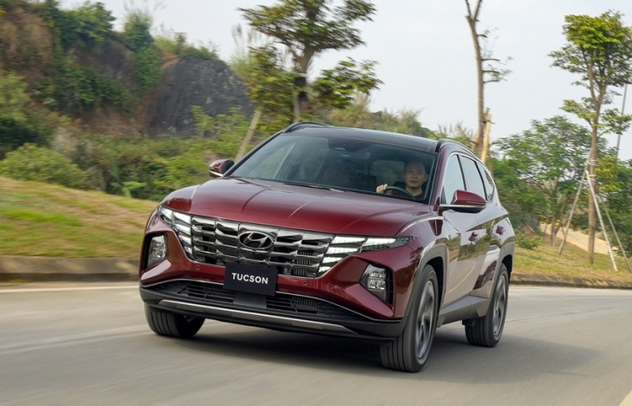 Tại sao Hyundai Tucson 2022 là lựa chọn cho người thích lái