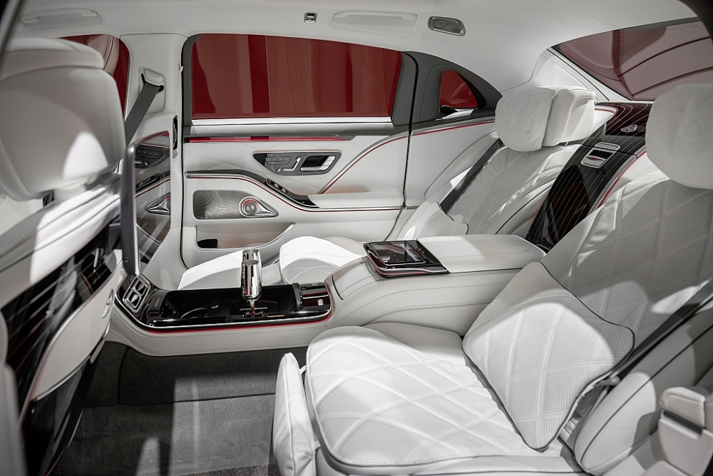 Chiêm ngưỡng vẻ đẹp của Mercedes-Maybach S 680 4MATIC