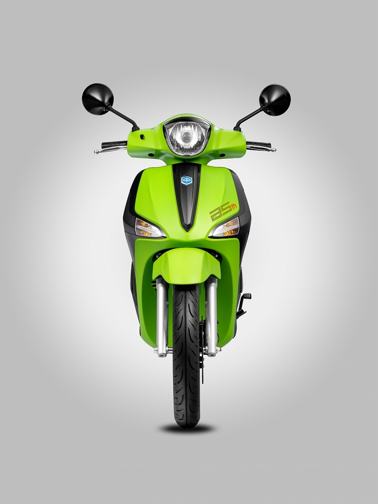 Piaggio Liberty phiên bản đặc biệt màu xanh bơ có giá 60,7 triệu đồng