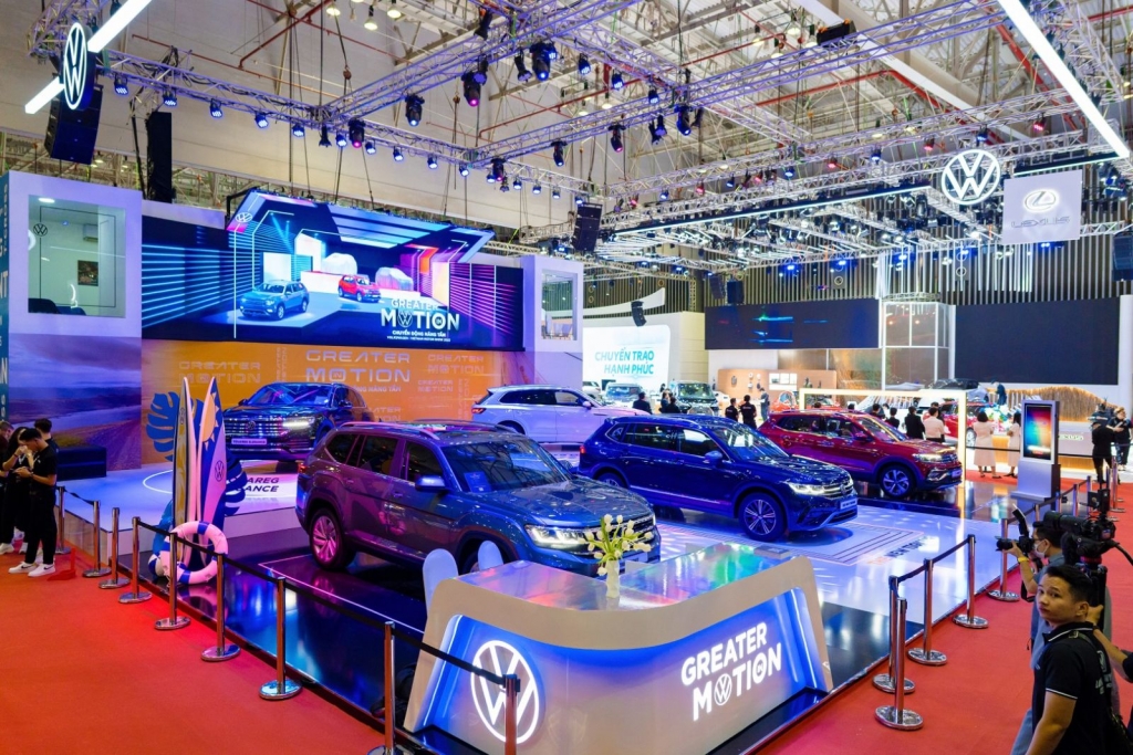 Loạt xe SUV trong gian hàng của Volkswagen tại Triển lãm ô tô Việt Nam 2022