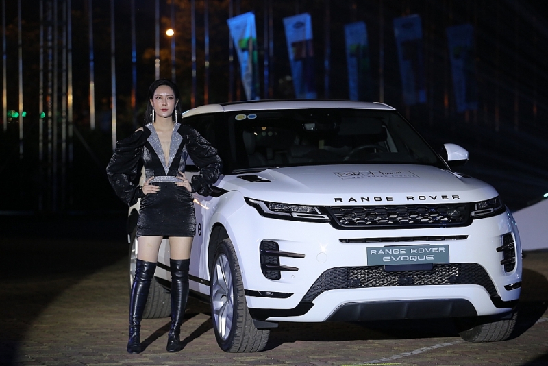 land rover viet nam ra mat range rover evoque moi tai thi truong ha noi