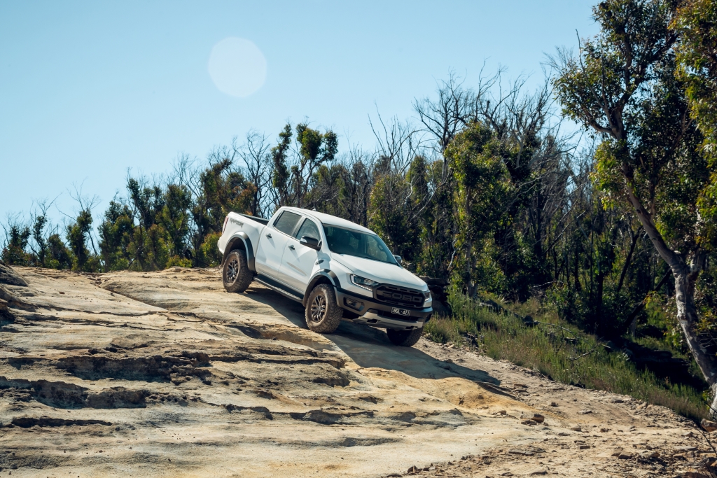 Các công nghệ của Ford hỗ trợ gì khi lái xe trên địa hình hiểm trở
