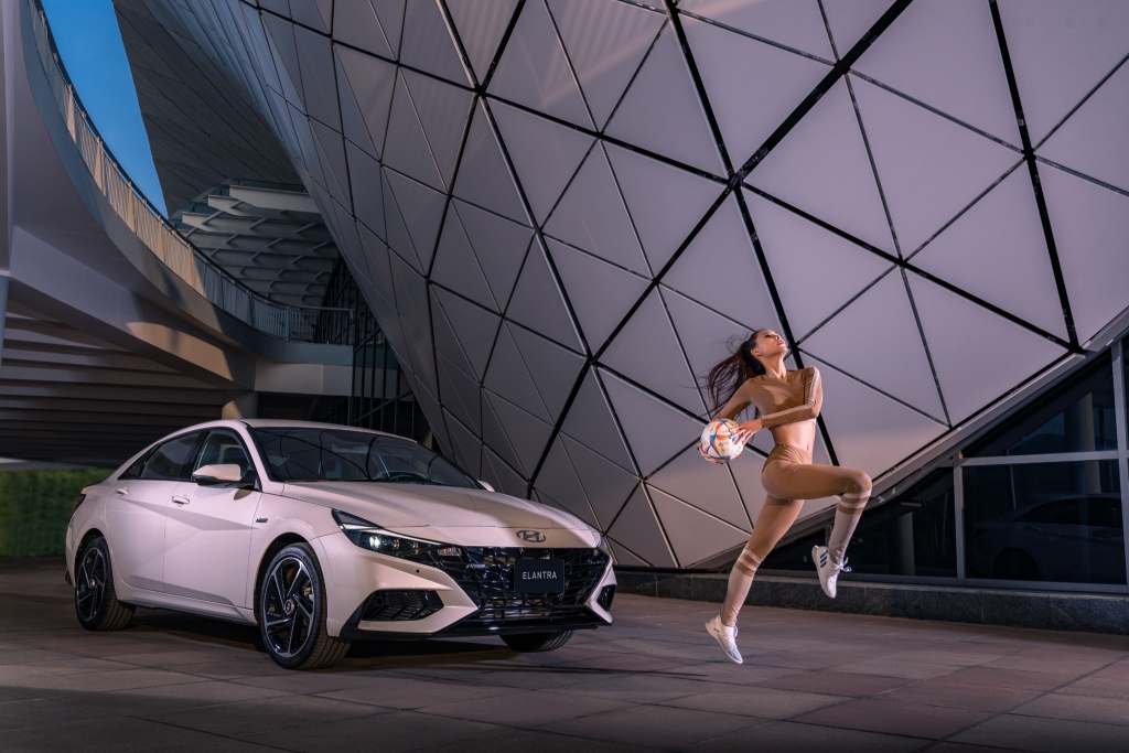 Hyundai Elantra hòa nhịp cùng World Cup 2022