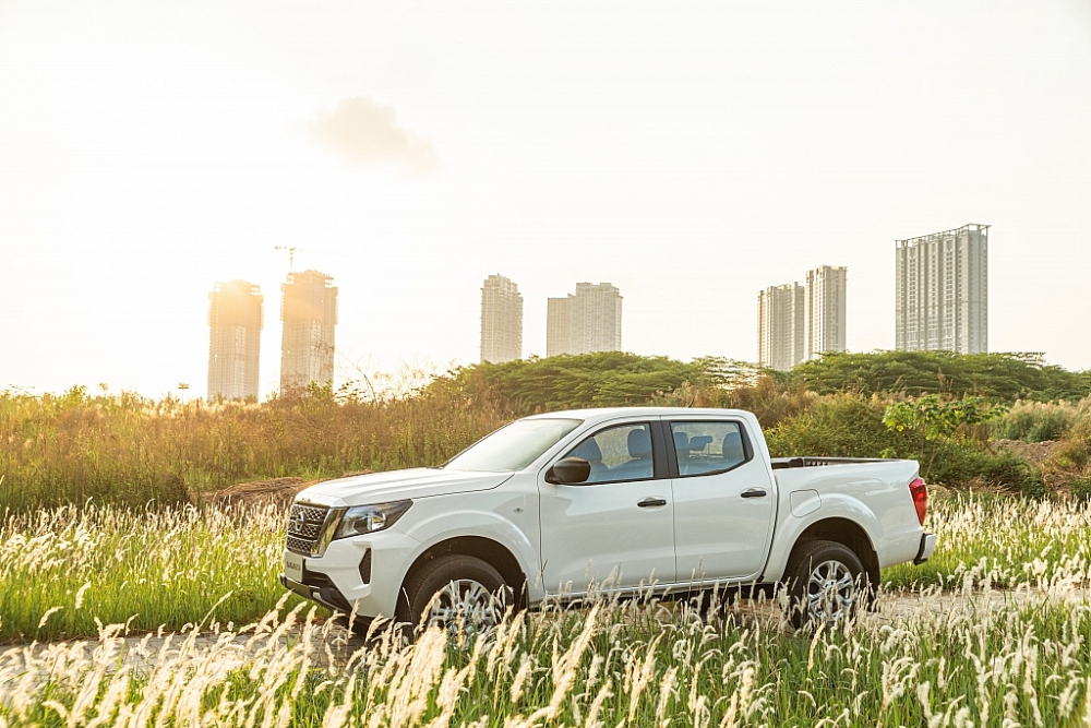 Nissan Navara có thêm phiên bản Navara EL 2WD