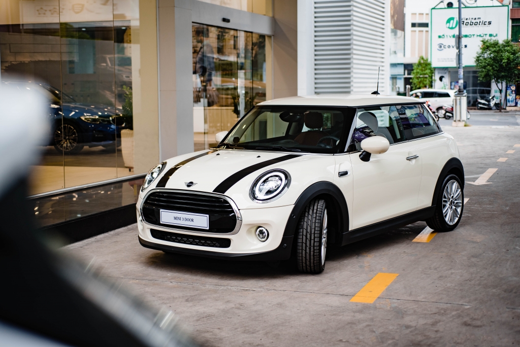 MINI có thêm 2 phiên bản mới tại Việt Nam.