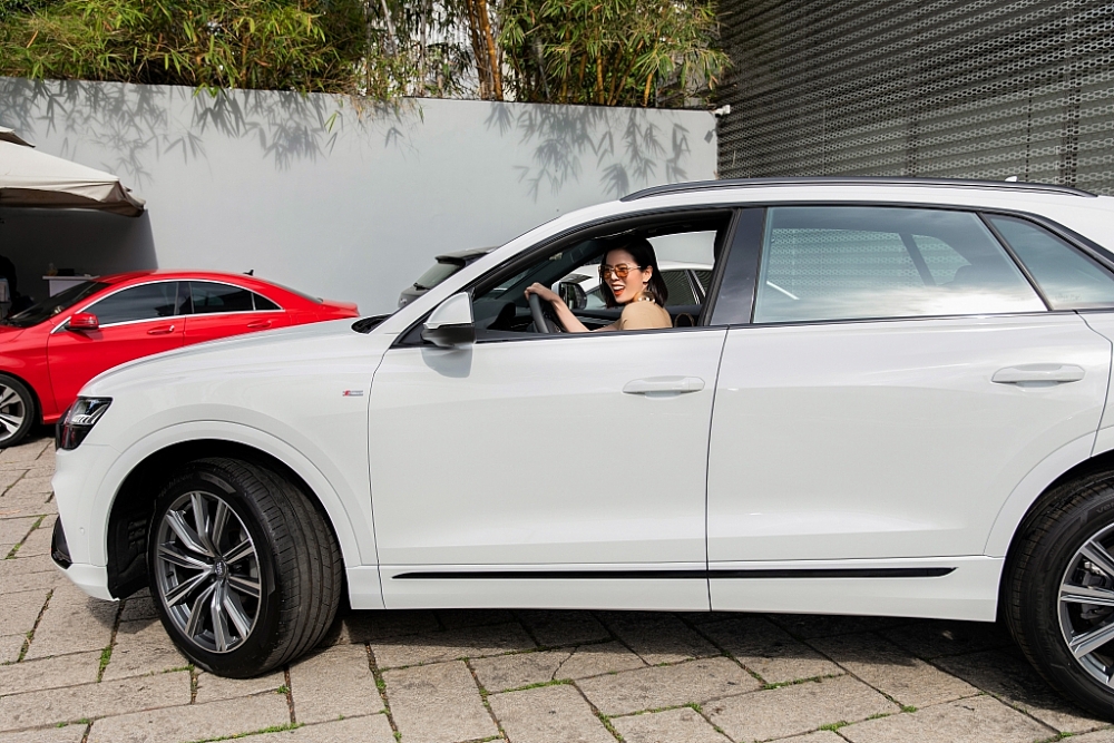 Ca sĩ Lệ Quyên nhanh tay sở hữu Audi Q8