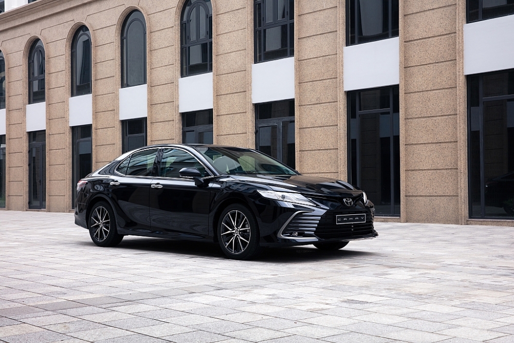 “Chốt” giá từ 1,05 tỷ đồng, Toyota Camry 2022 chính thức có mặt tại Việt Nam