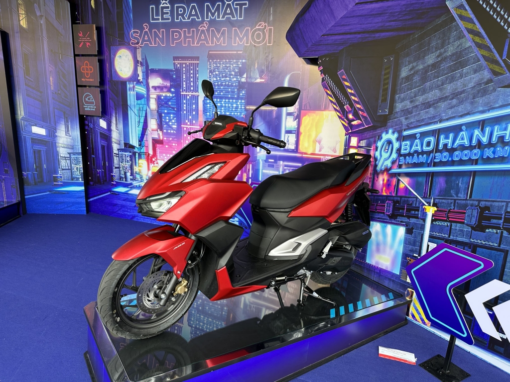 Giá từ 51,7 triệu đồng, Honda Vario 160 cạnh tranh với hàng nhập và làm khó Air Blade