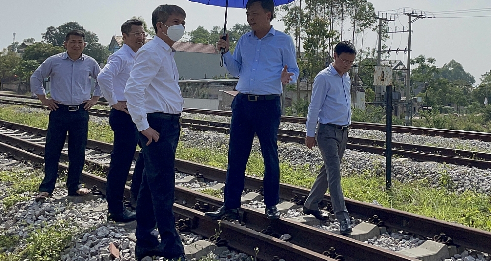 Giải pháp khơi thông dòng chảy thương mại qua đường sắt