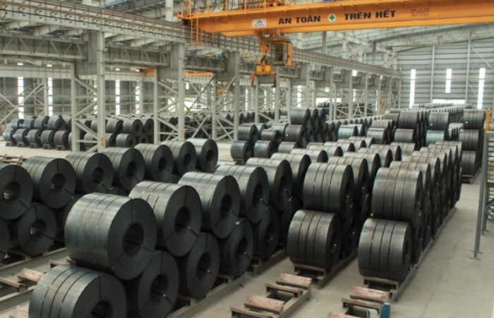 Hình thành mặt bằng giá mới, tiếp tục nhập lượng lớn thép cuộn cán nóng