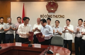 Bộ Công Thương bàn giao nhiệm vụ liên quan 12 dự án cho “siêu ủy ban”