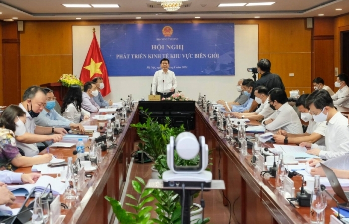 Hạn chế tối đa, tiến tới xoá bỏ tiểu ngạch trong thương mại khu vực biên giới