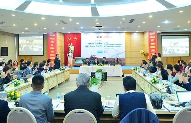 Ô tô thế chấp được ngay nhưng máy nông nghiệp tiền tỷ ngân hàng “ngó lơ”