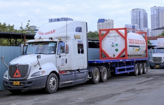 Ưu tiên tối đa xe vận chuyển oxy cho các tỉnh phía Nam
