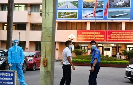 Cán bộ nghi mắc Covid-19 tại Bộ Giao thông vận tải đã có kết quả âm tính