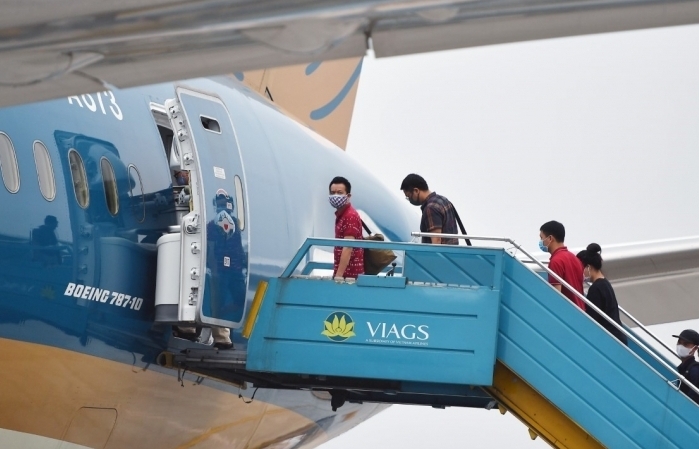 Vừa mở bán, nhiều chuyến bay nội địa đầy chỗ hơn 80%