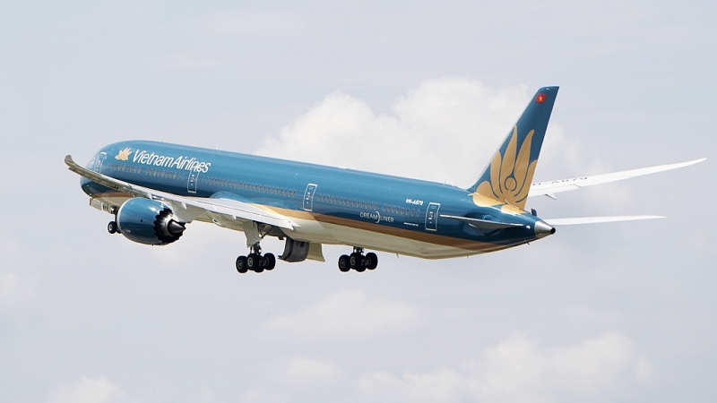 9 thang dau nam vietnam airlines bao lai khung