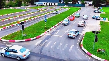 Siết chặt công tác đào tạo và sát hạch lái xe