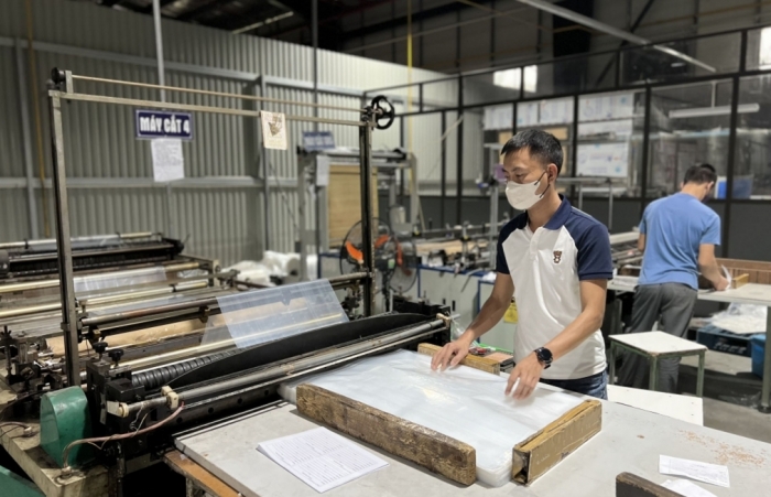 Thúc đẩy mạnh mẽ, quyết liệt cải cách thủ tục hành chính, cải thiện môi trường kinh doanh