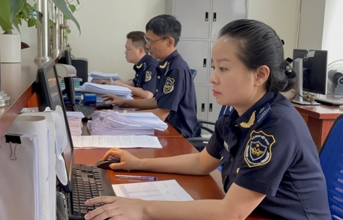 Nhiều mặt hàng sụt giảm về kim ngạch kéo giảm số thu của Hải quan Hà Nội